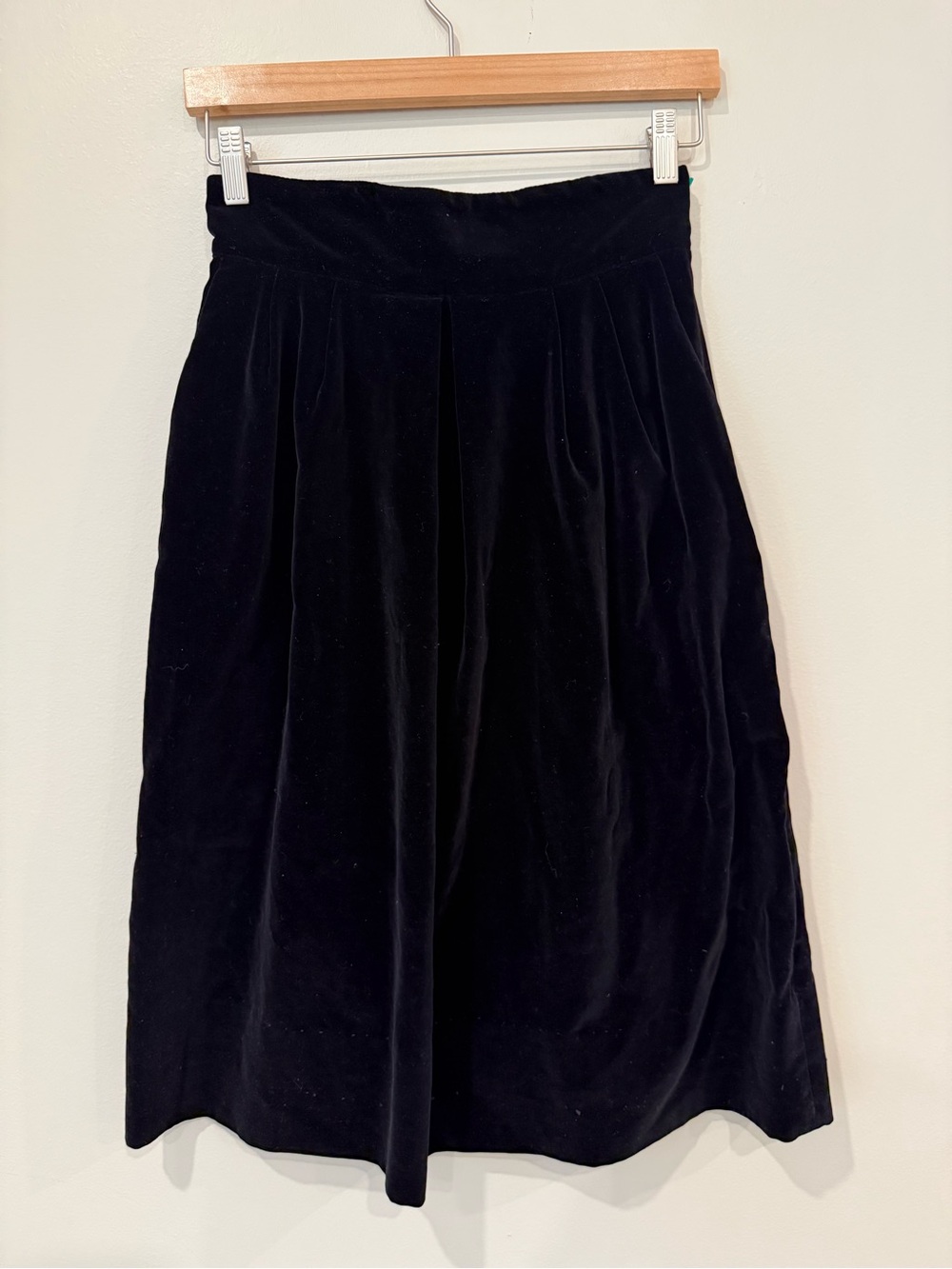 Vintage Pandora Classics Black Velvet Midi Skirt High Waisted A Line Size XS